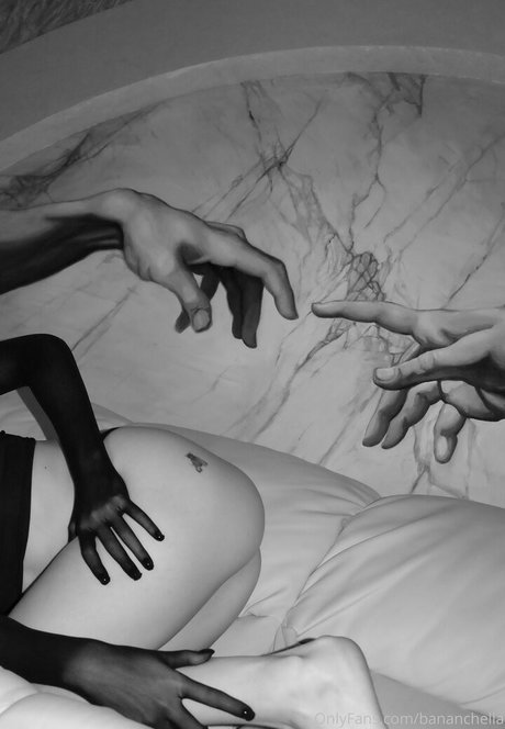 techno sqrt onlyfans model