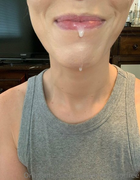 reagannextdoorfree onlyfans naked