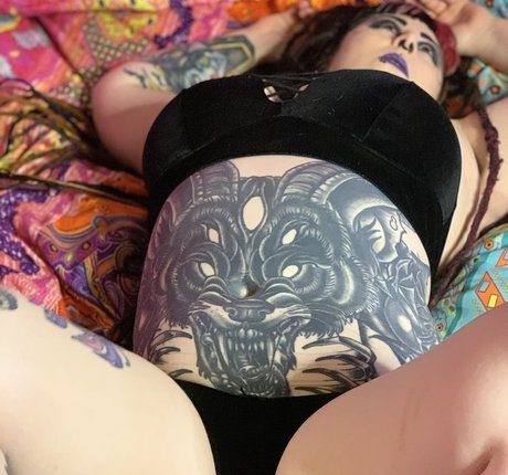 Donnaxjean naked only fans