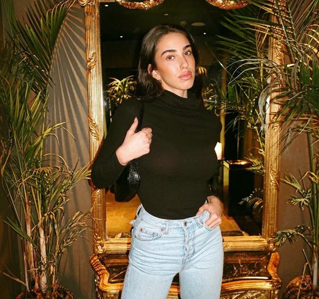 Liron Swisa onlyfans sexy