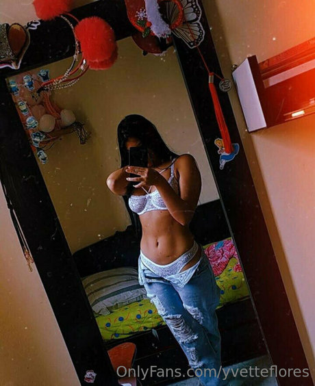 yvetteflores nudes onlyfans leak
