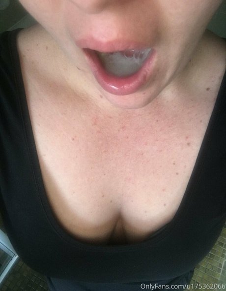 ashleighbitch onlyfans free