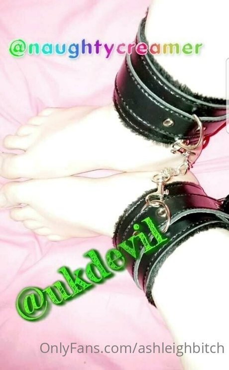 ashleighbitch onlyfans naked leak