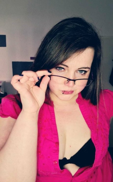 crazy curvy melii only fans free