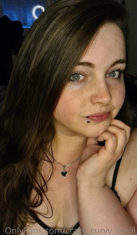 crazy curvy melii onlyfans leaks naked