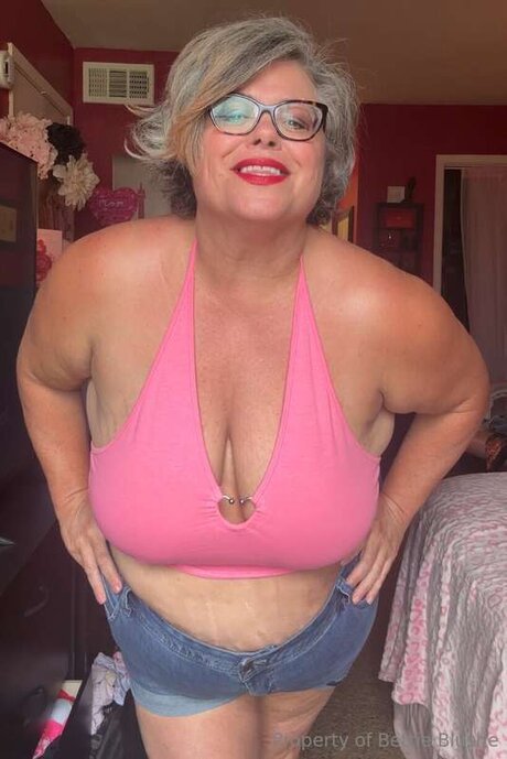 bettieblushe onlyfans porno