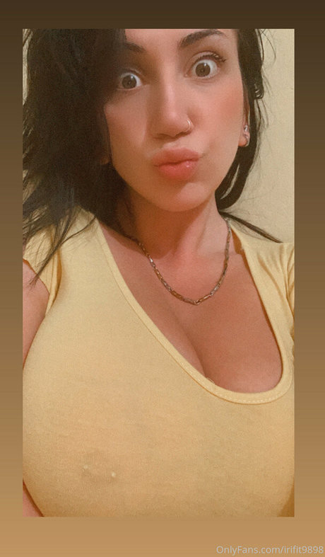 fitnessiri9898 onlyfans leajs