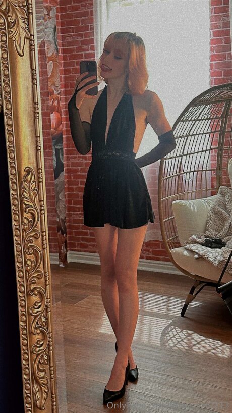 tara rose0213 onlyfans nude pics