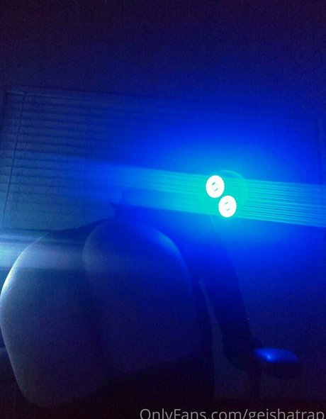 geishatrap only fans naked