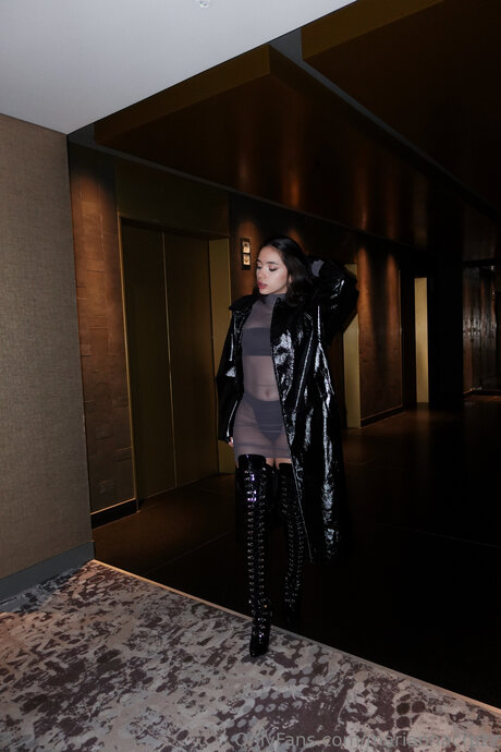 Mariannacruzz onlyfans model