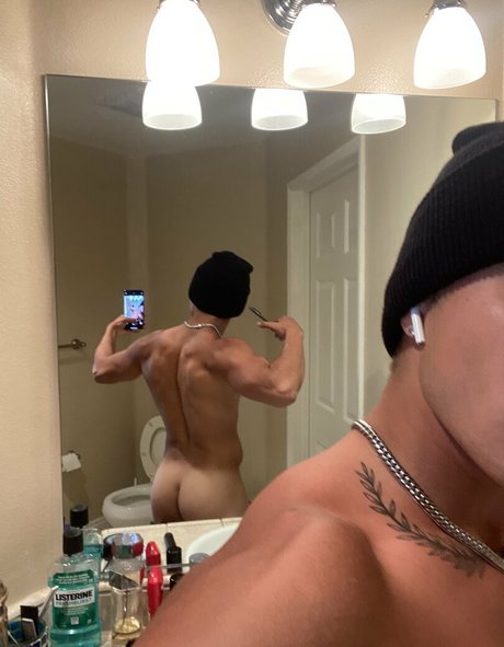 aedanvip onlyfans model