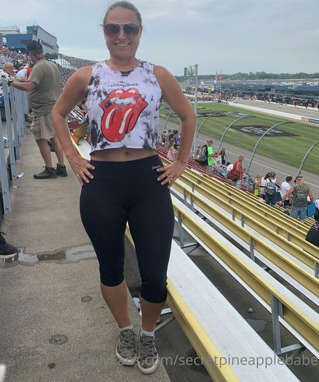 secretpineapplebabe leaked only fans