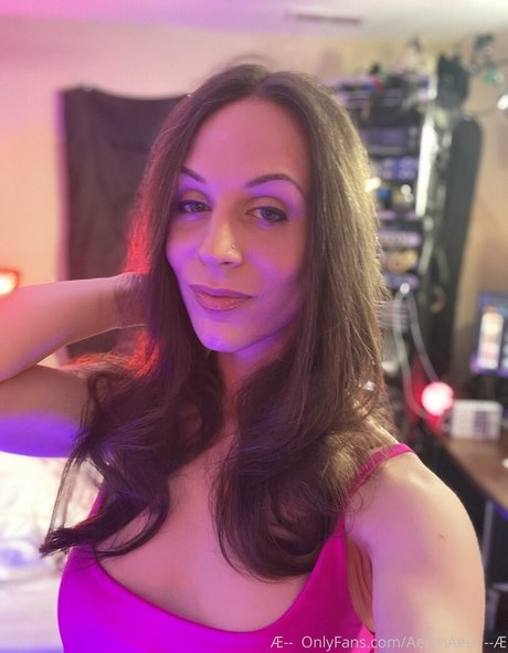 oliviawould Profile pic