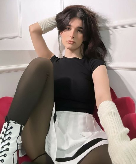 Maya Monroy Ruiz free only fans