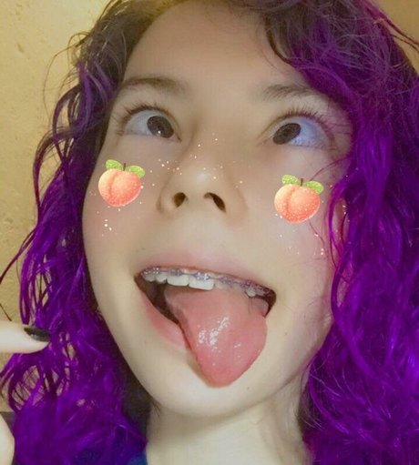 Neko sama onlyfans naked