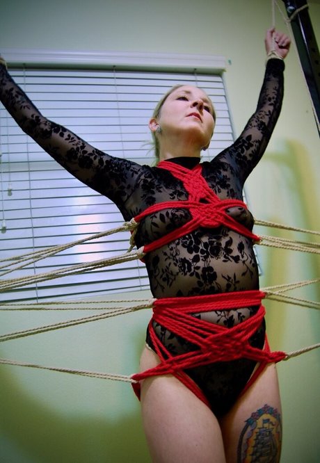 shibaritutorials onlyfans fotos