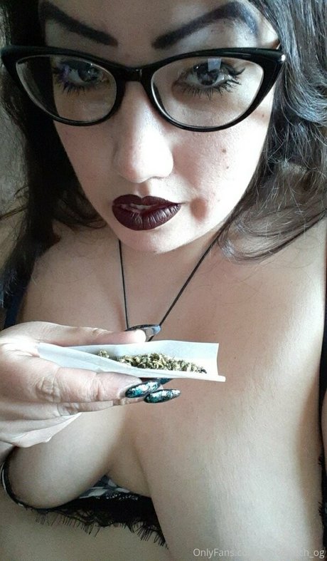 spacevvitch666 naked onlyfans leaks