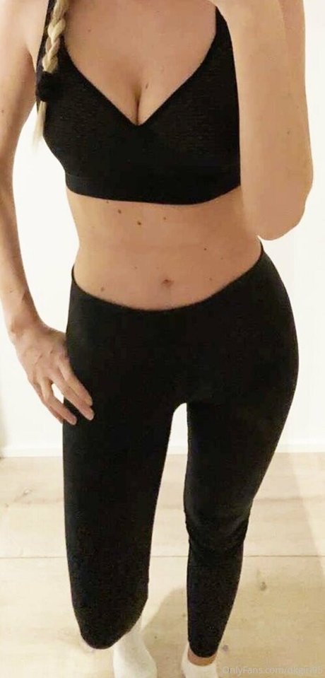 dkgirl95 onlyfans photos