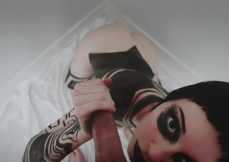 nataliagreyfvcks onlyfans striptease