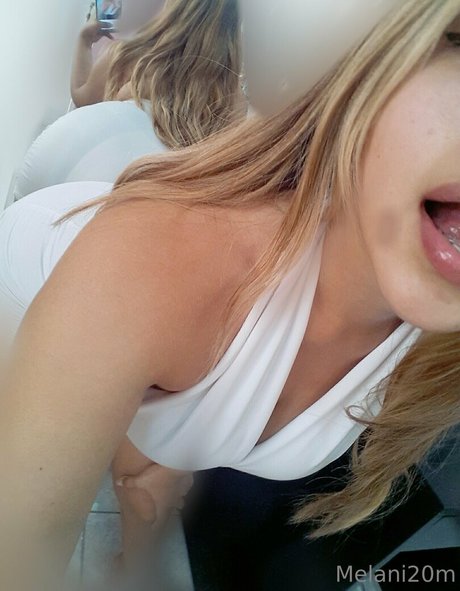 melani20m ass onlyfans