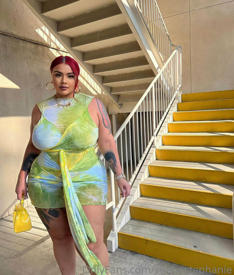 shebestephanie nude leak onlyfans