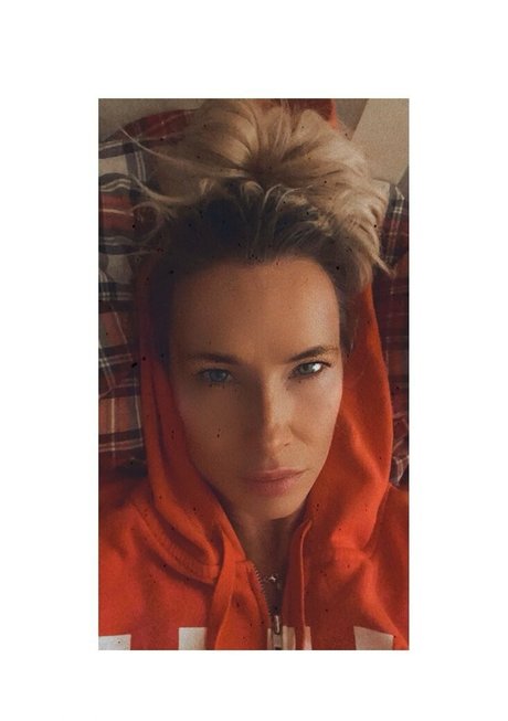 loveislove01 onlyfans uncensored