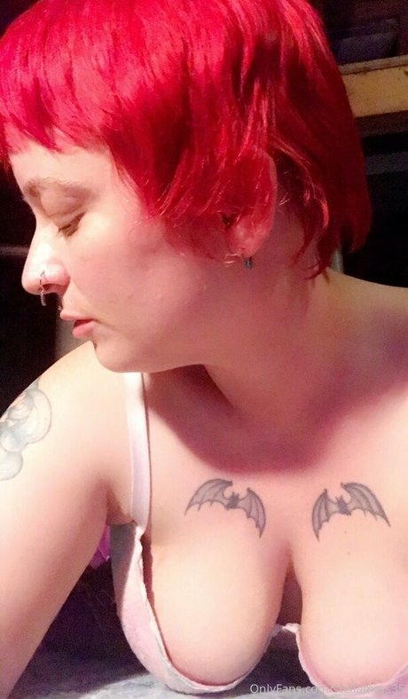 stellamars35 onlyfans model