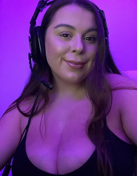 slimthicc a naked onlyfans