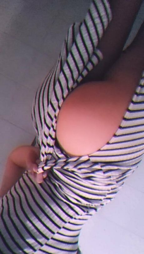 florciibelen onlyfans leaked tits