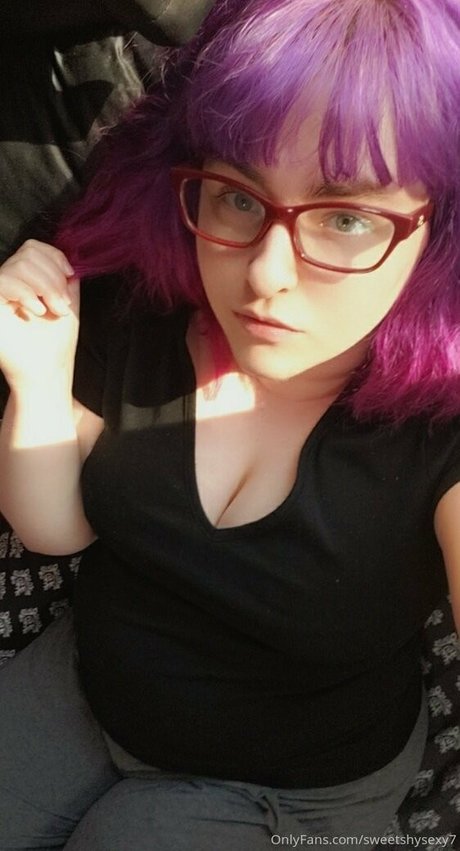 sweetshysexy7 onlyfans naked