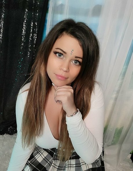 Mad After Dark onlyfans images