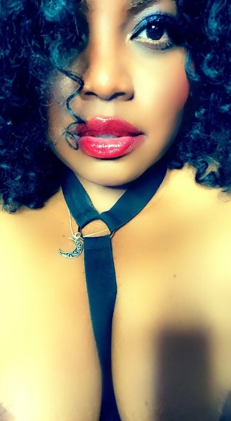 ohlivvynoir leaks onlyfans