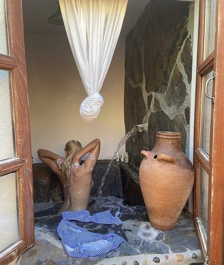 Grace Kennedy Piehl onlyfans exposed