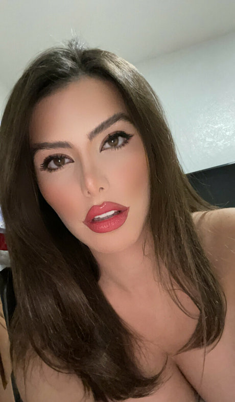 michelleciotti onlyfans strip tease