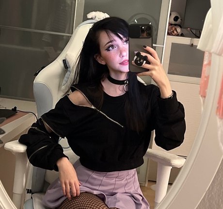 Nananightray onlyfans content type