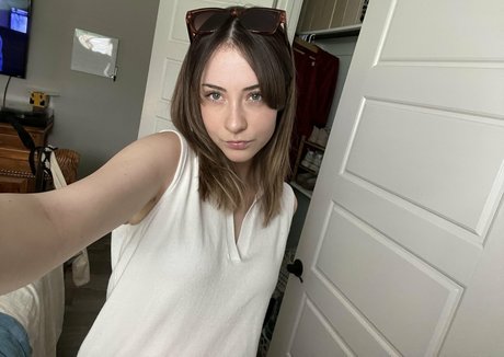 Kelsey Grzybowski is on onlyfans