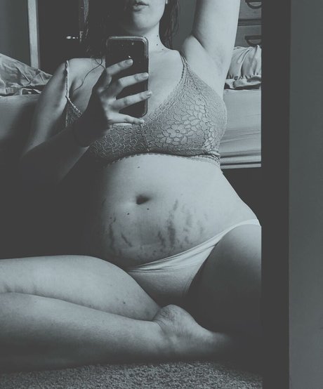 Ivie Walker onlyfans free