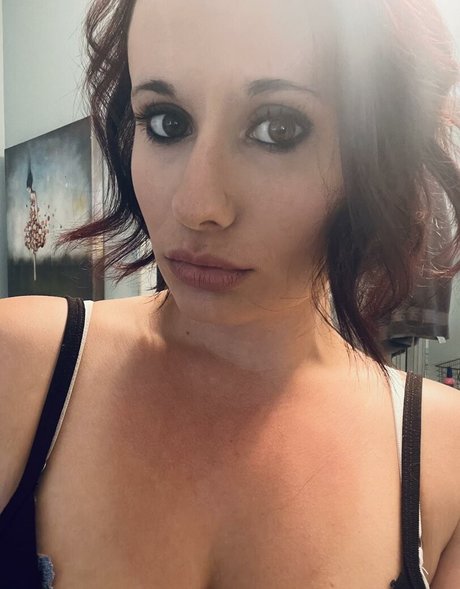 LillyBehave onlyfans naked