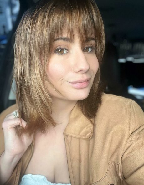 LillyBehave onlyfans naked leak