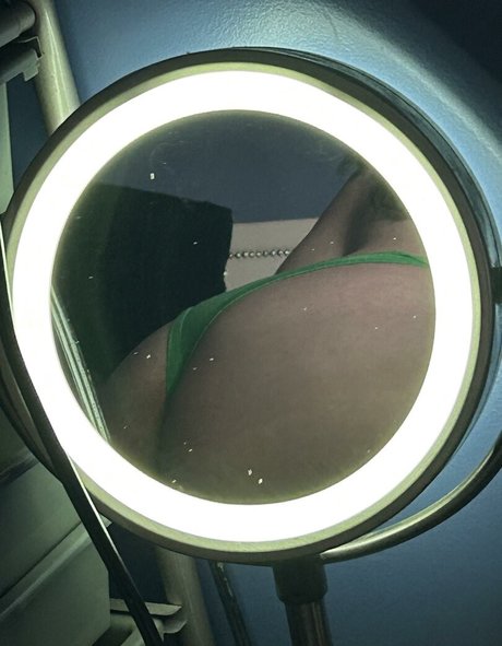 alexaquinn21 leaked onlyfans porn