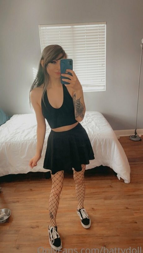 battydoll onlyfans porn leaks