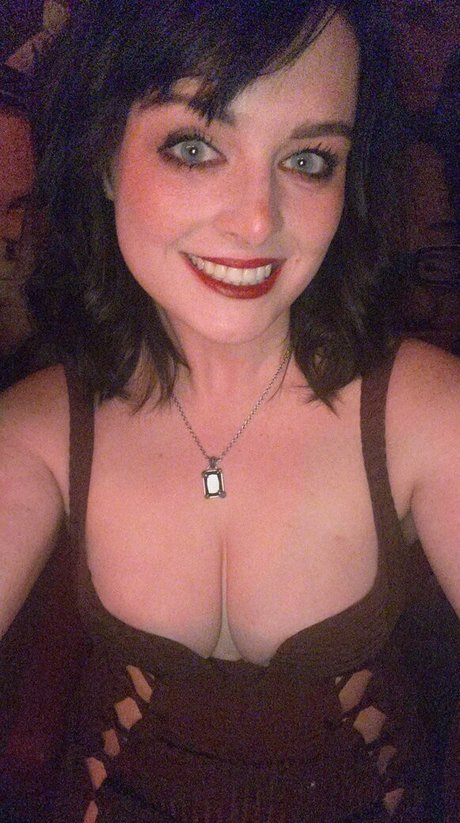 Manicpisces onlyfans photos