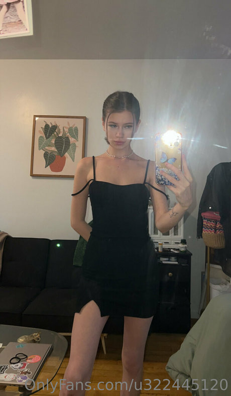 Nicole Kinsley onlyfans leak new