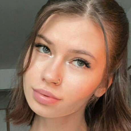 Nicole Kinsley onlyfans sextape leak