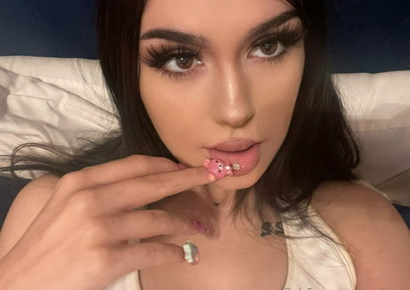 itsazaleaxo onlyfans porn leak