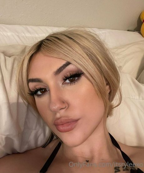 itsazaleaxo only fans