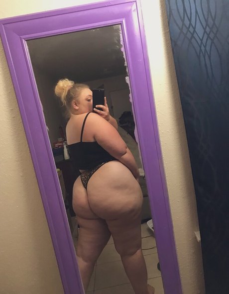 cakedupbree onlyfans leaked pics