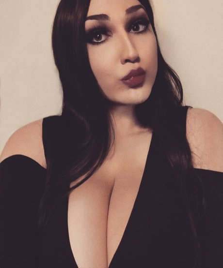 ThighHiBby onlyfans leaked