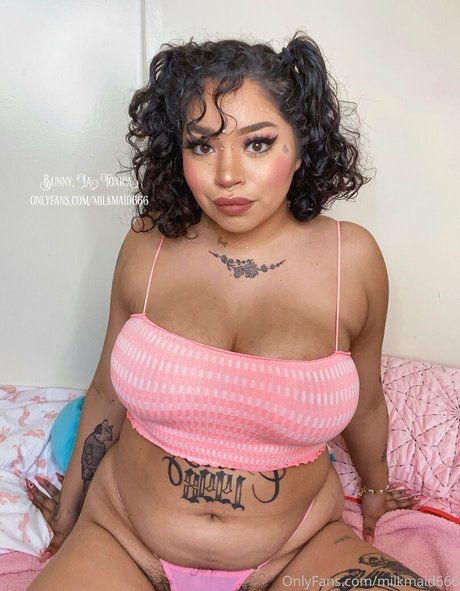 Milkmaid666 only fans nudes