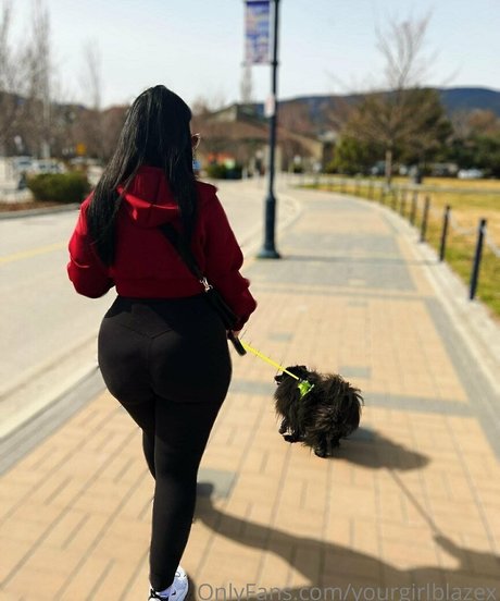 yourgirlblazex onlyfans nude leaks